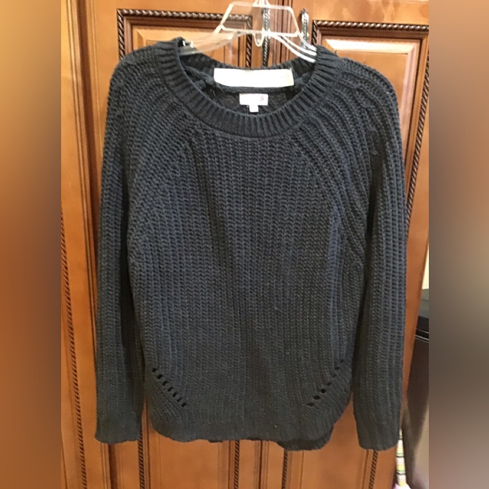 NEW Kohl’s SO Women's Dark Gray Winter Sweater Top Size Large Super Soft Acrylic